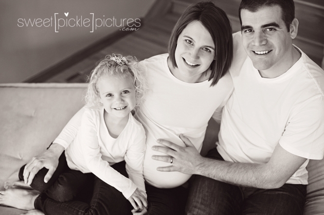family maternity lifestyle photography