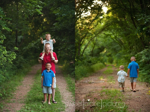 outdoor family session by sweet pickle pictures